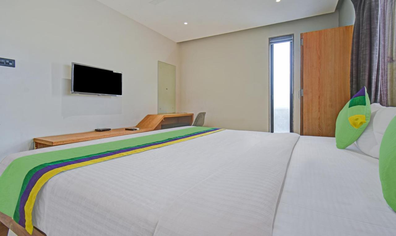 Hotel Treebo Aroma Executive Aurangābād Esterno foto